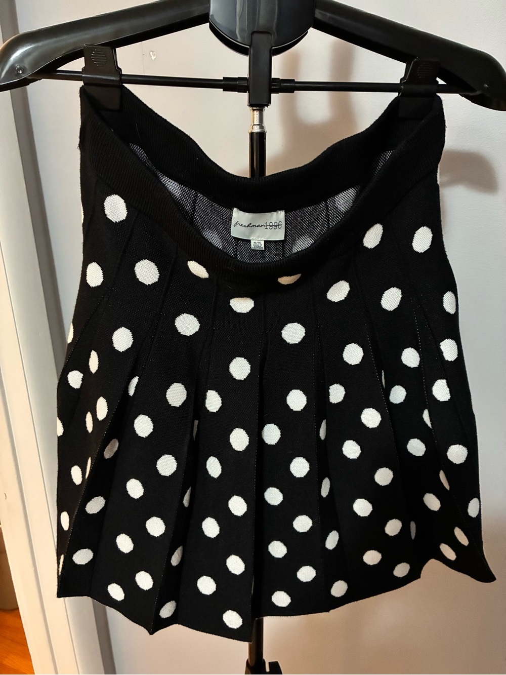 Black Sweater Top and Skirt Set - Picture 8 of 8